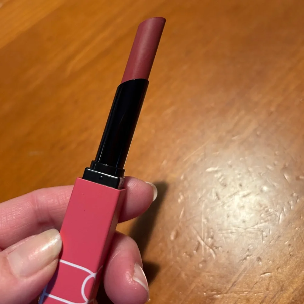 NARS Tease Me Powermatte Lipstick